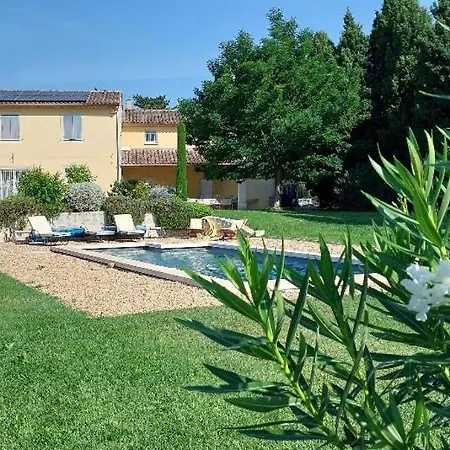 En Provence, Chez Stephanie Et Marcel Saint-Remy-de-Provence Exterior photo